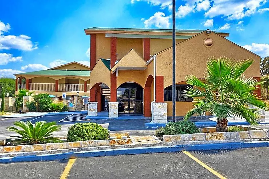 Econo Lodge Austin South-1